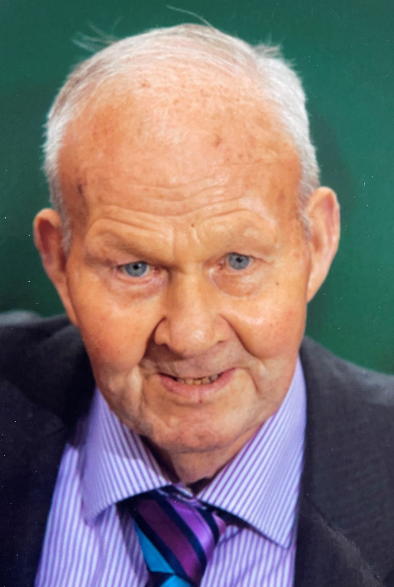 DEATH NOTICE - ROBERT JAMES COULTER | WT Morrison